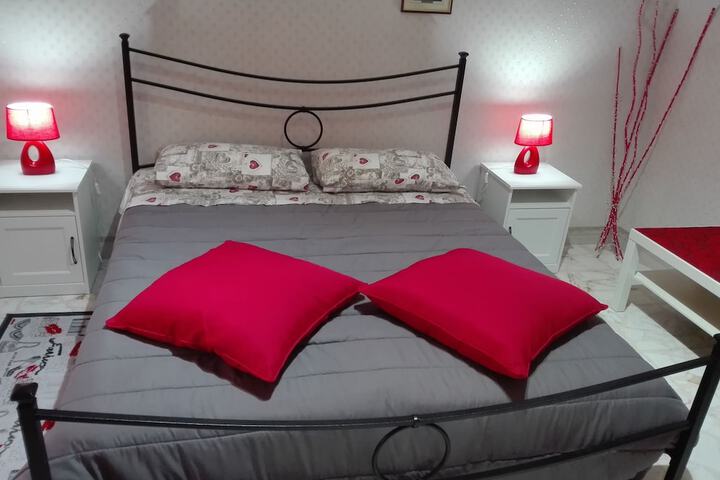 Room 8 of 20