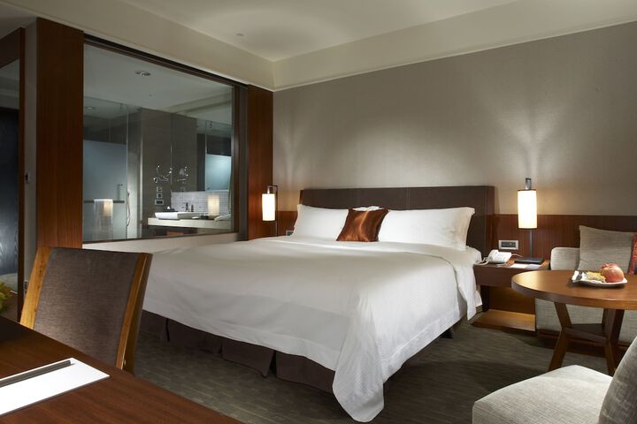 Room 5 of 57
