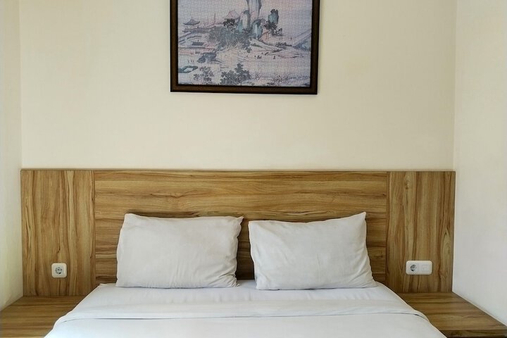 Room 11 of 44