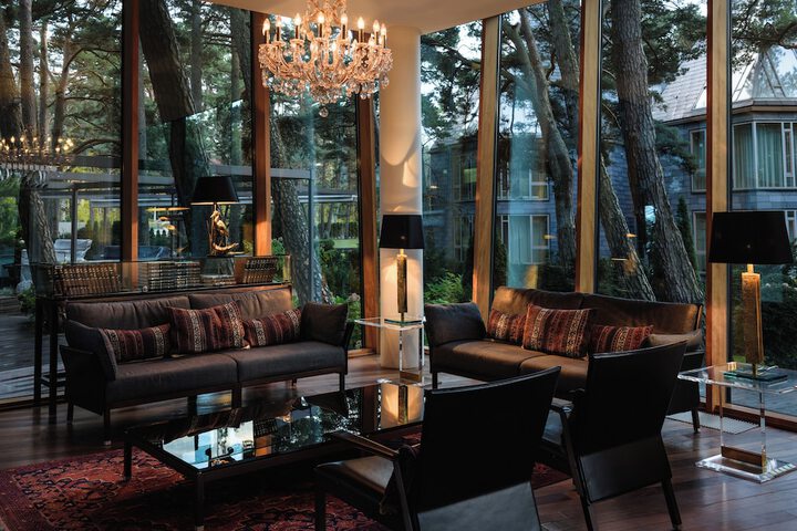 Lobby sitting area
