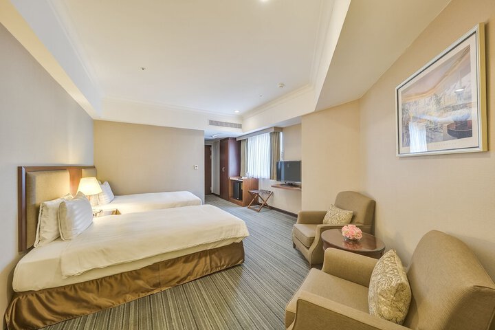 Room 15 of 92