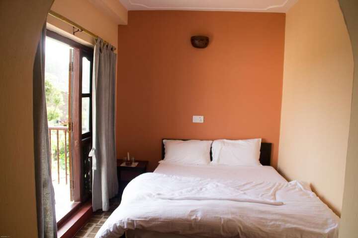 Room 13 of 43