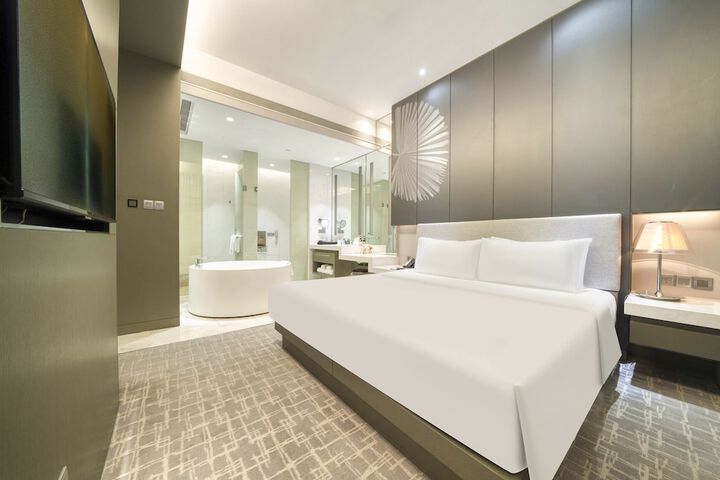 Room 14 of 53