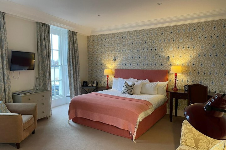 Room 8 of 26
