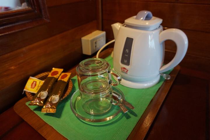 Breakfast/Coffee Service 17 of 28