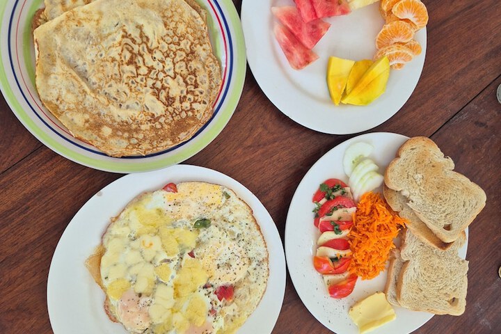 Breakfast/Coffee Service 33 of 47