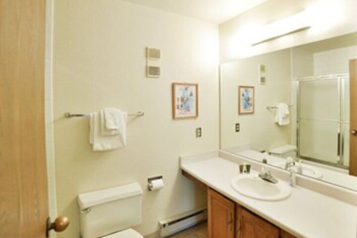 Room 14 of 129