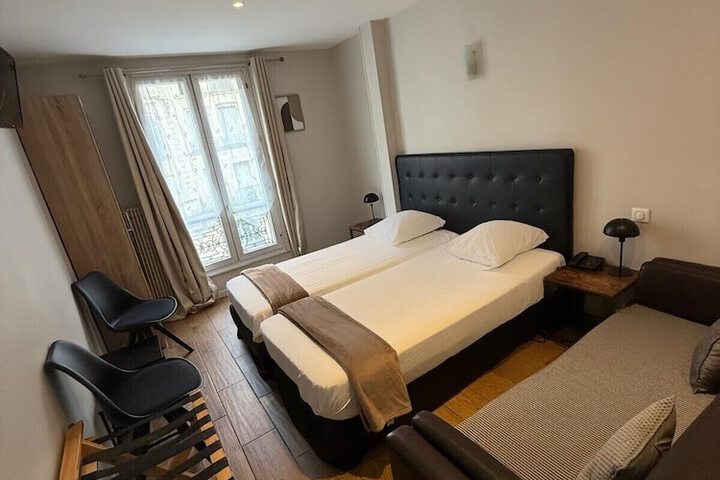 Room 38 of 79