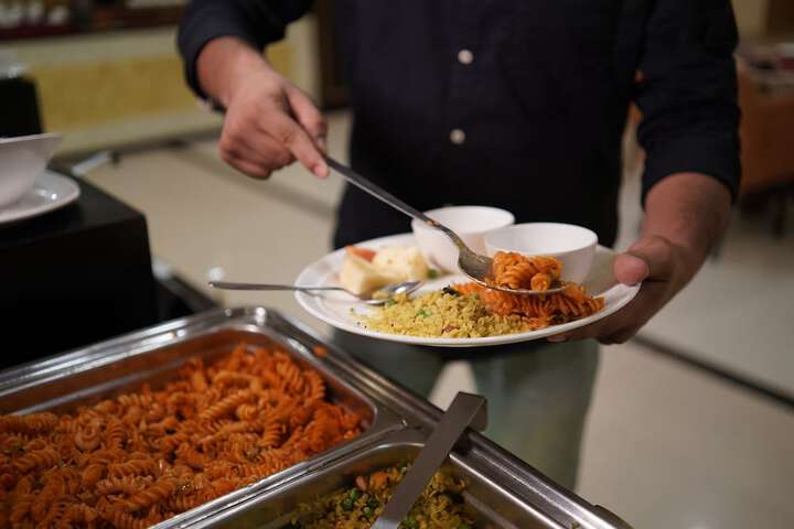 Dining 53 of 67