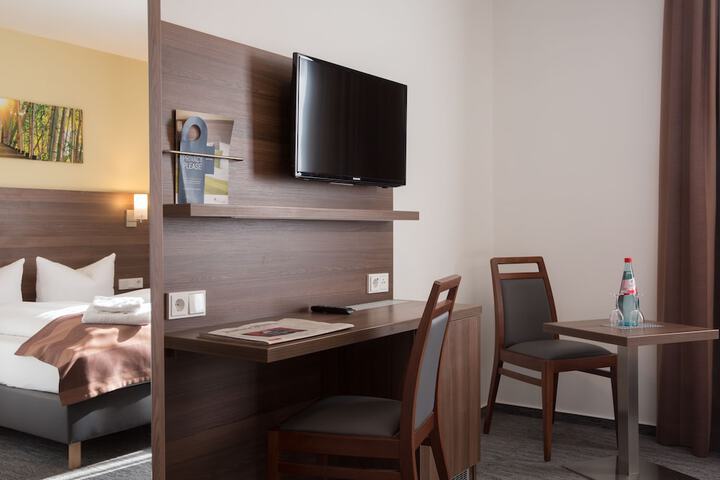 Room 48 of 85