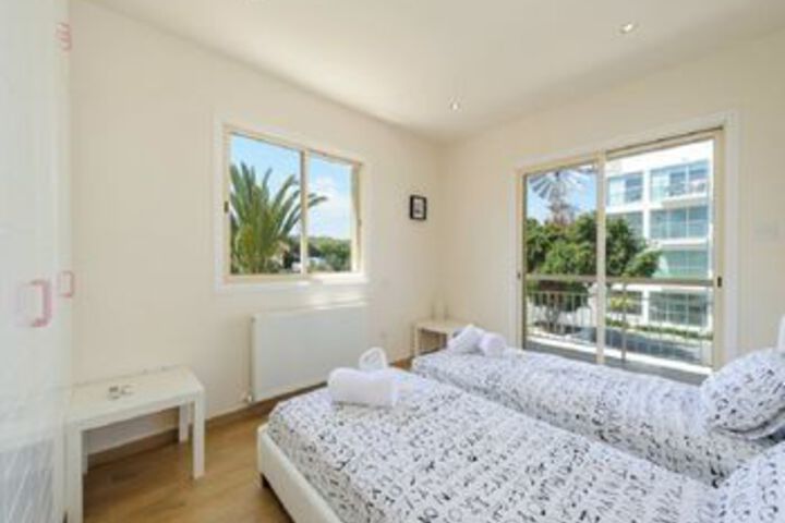 Inside Room Photo
