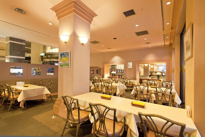 Dining 164 of 240