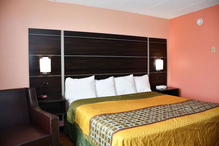 Standard | King Bed (9 of 9)