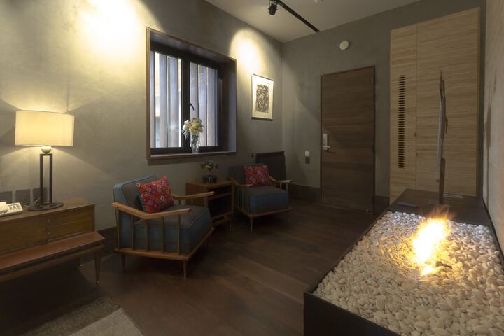 Room 20 of 52