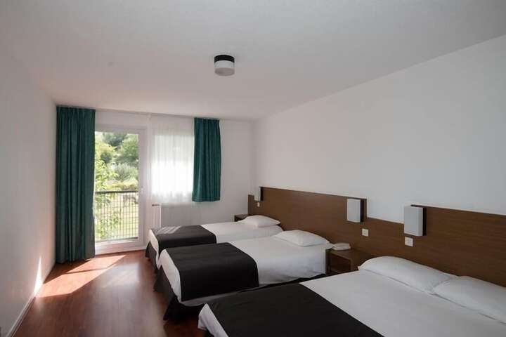 Room 3 of 29