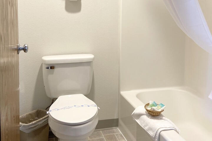 Room 20 of 27
