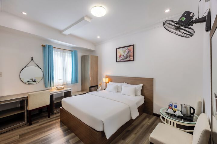 Room 19 of 49