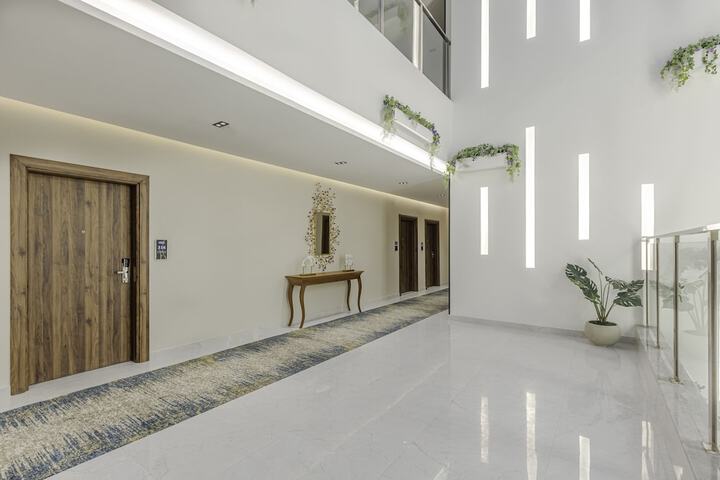 Ballroom/Hall 39 of 40