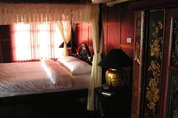 Room 12 of 88