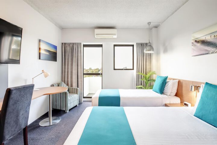 Room 7 of 44