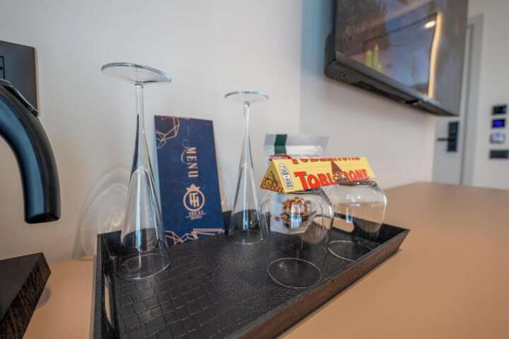 Room 55 of 171