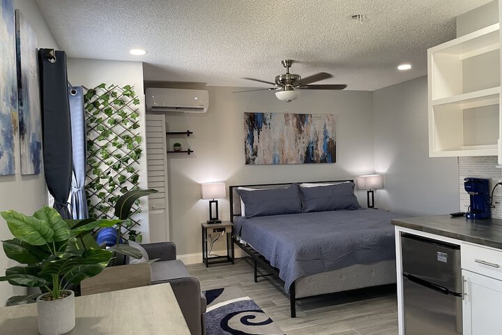 Room 3 of 32