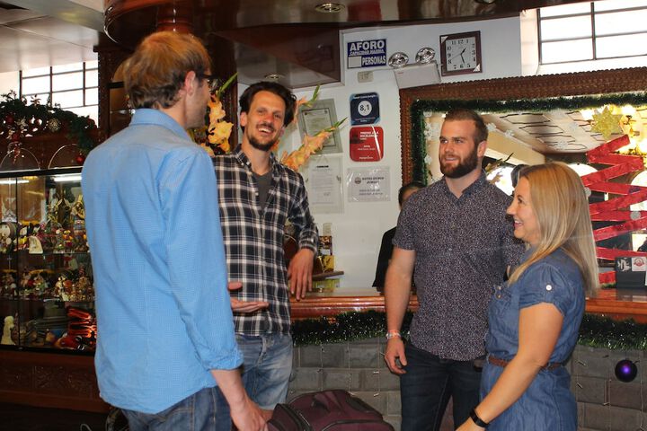 Check-in/check-out kiosk