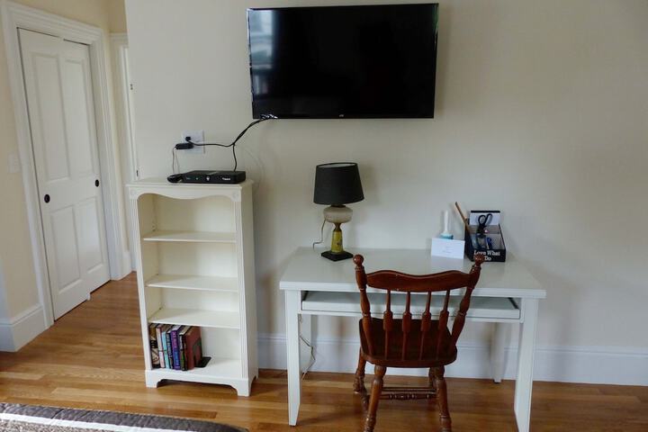 Room 6 of 39