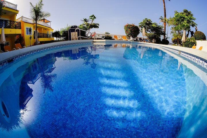 Pool 31 of 51