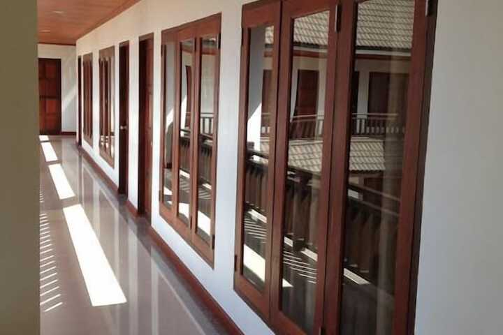 Ballroom/Hall 22 of 32
