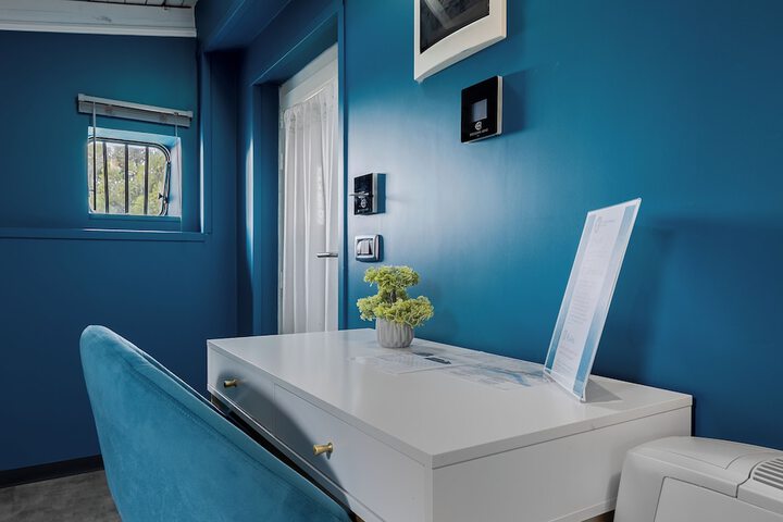 Room 14 of 25