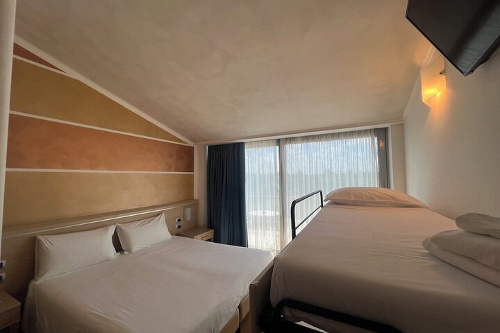 Room 31 of 101