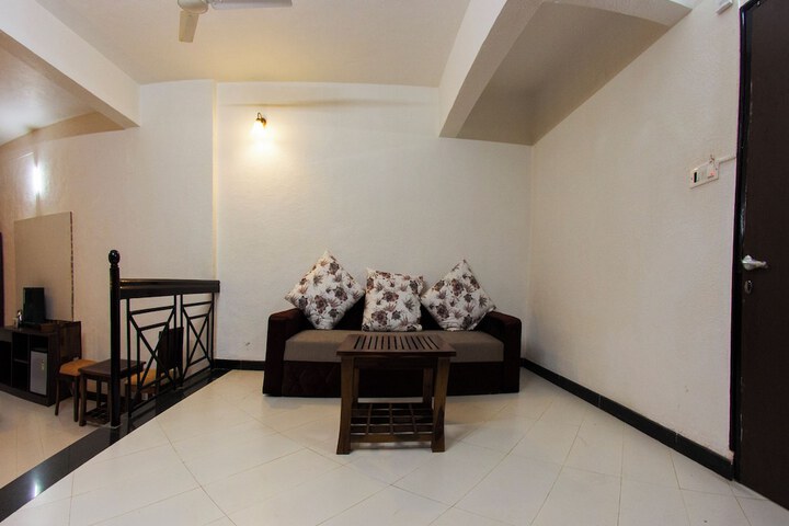 Room 12 of 29