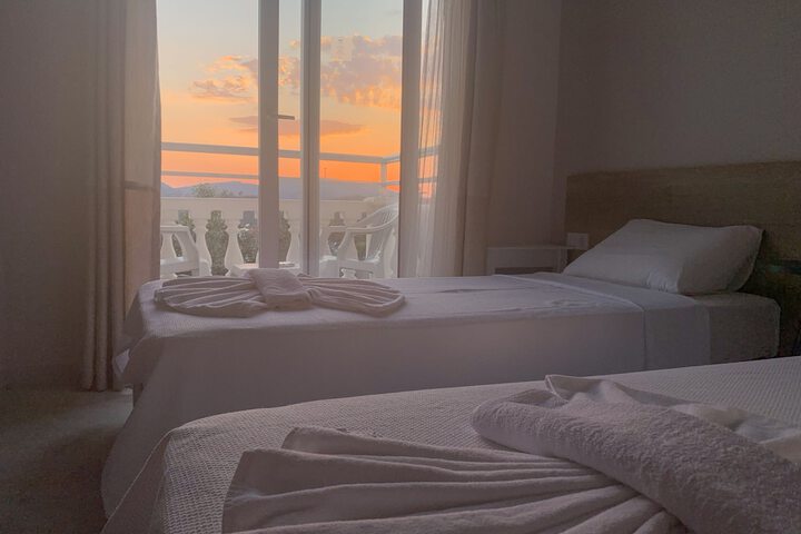 Room 35 of 93