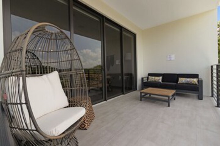 Terrace/Patio 9 of 188