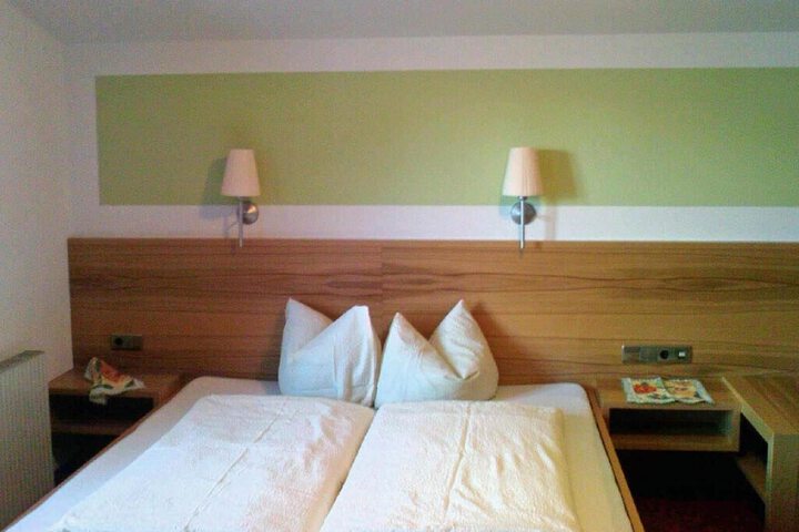 Room 5 of 53
