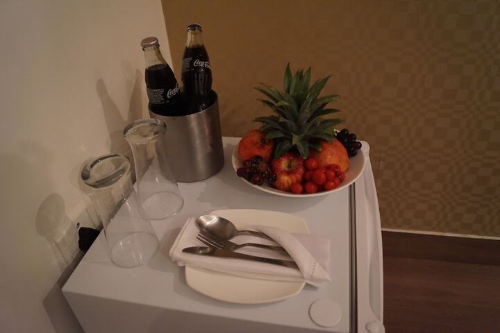 Room amenity