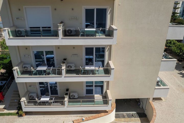 Hotel 155 of 156