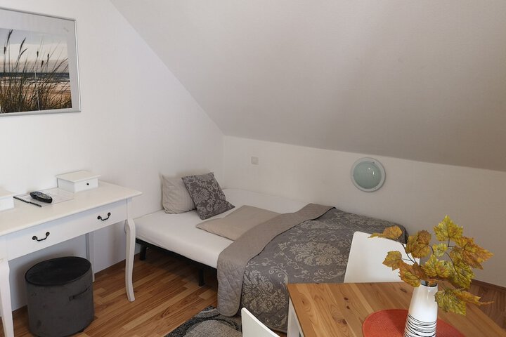 Room 41 of 145