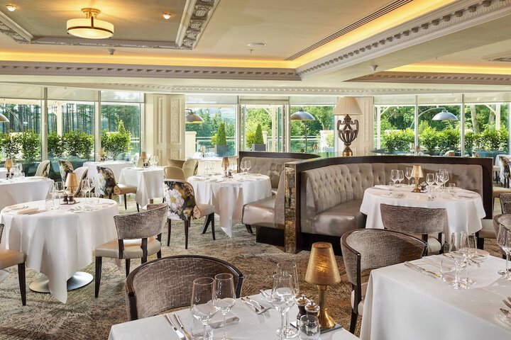 Dining 90 of 147