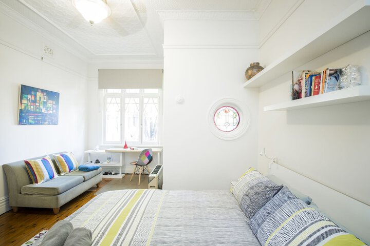 Room 4 of 19