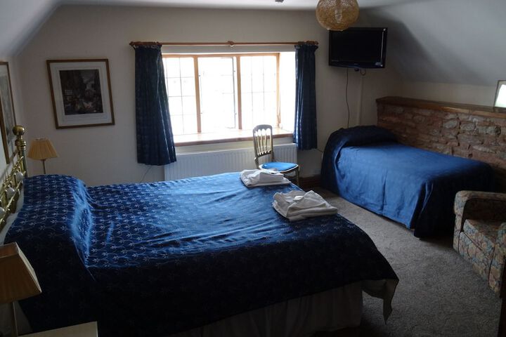 Room 5 of 22