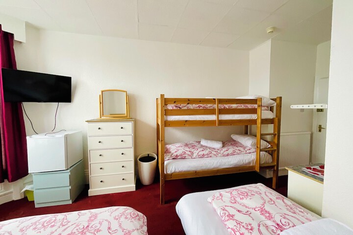 Room 48 of 131