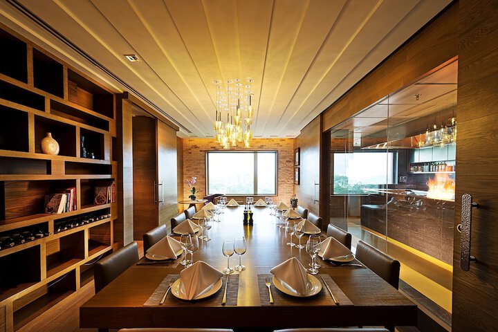 Dining 64 of 100