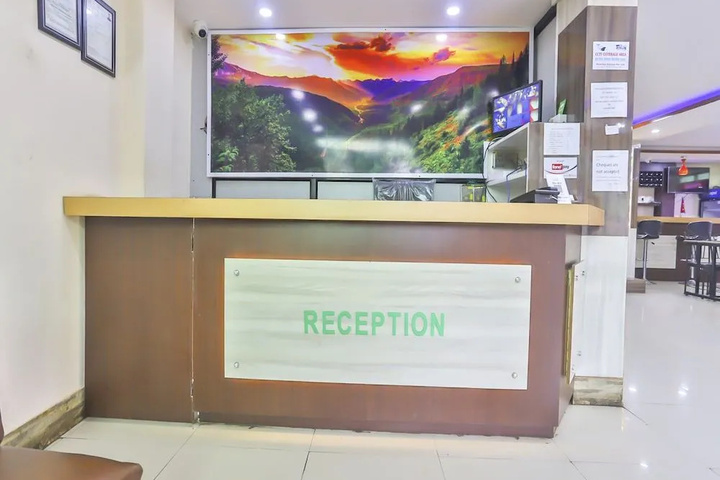 SPOT ON 633 Hotel Surya International