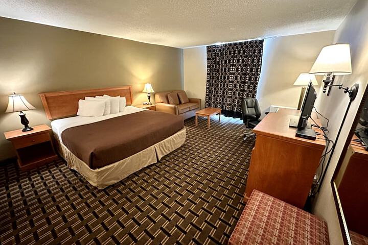 Room 16 of 49