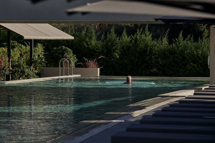 Pool 69 of 115