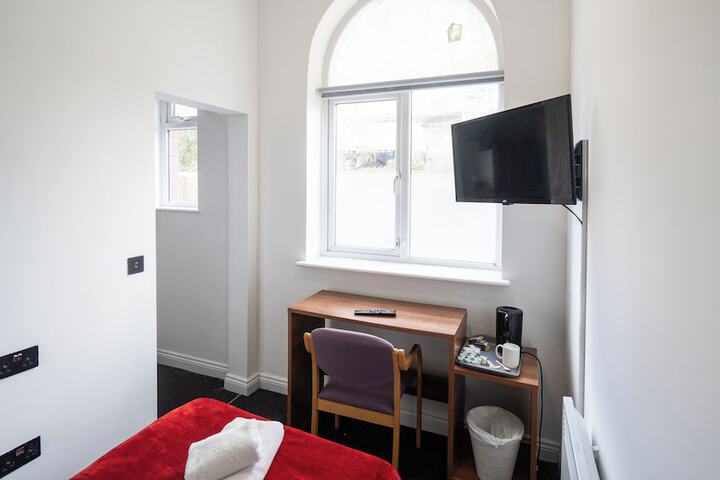 Room 38 of 57