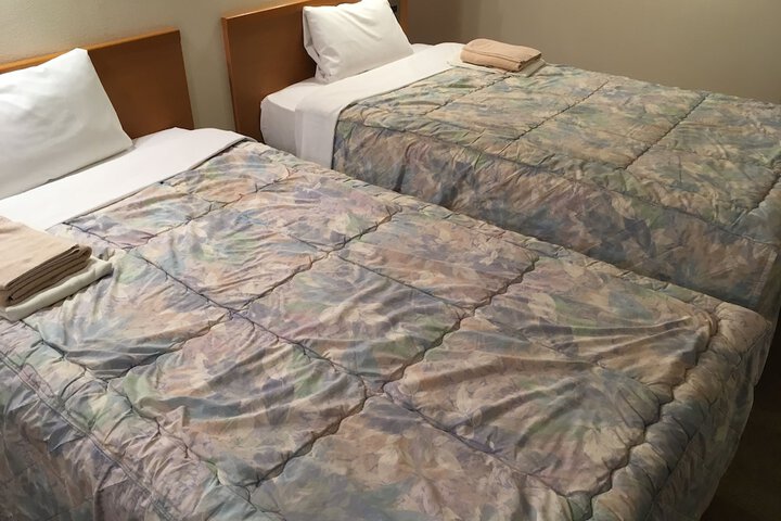 Room 5 of 41