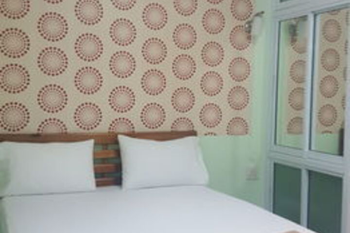 Room 23 of 35